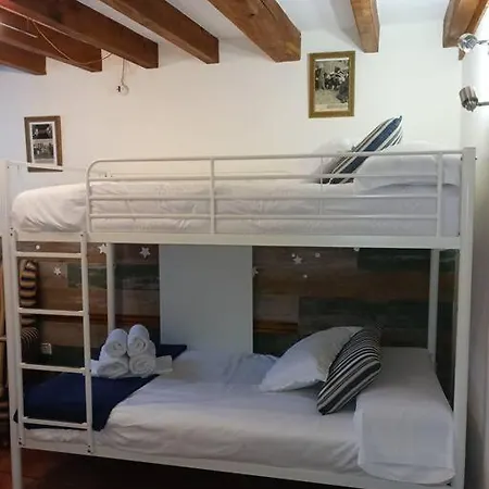 Сasa de vacaciones Casa Independiente Con Chimena, Jardín Y Barbacoa Santander