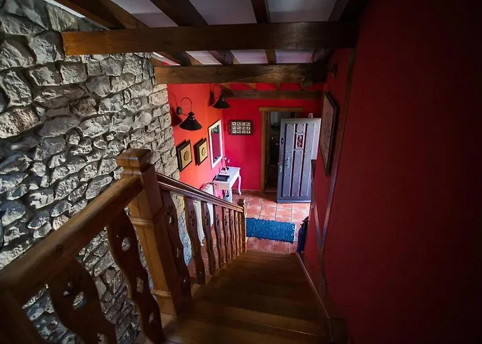 Casa Independiente Con Chimena, Jardín Y Barbacoa *