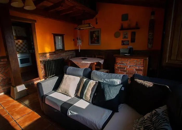 Casa Independiente Con Chimena, Jardín Y Barbacoa