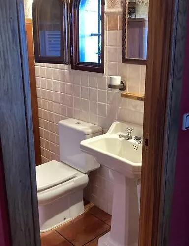 Casa Independiente Con Chimena, Jardín Y Barbacoa