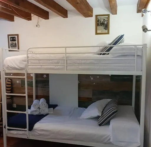 Сasa de vacaciones Casa Independiente Con Chimena, Jardín Y Barbacoa Santander