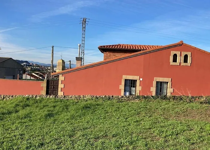 Сasa de vacaciones Casa Independiente Con Chimena, Jardín Y Barbacoa