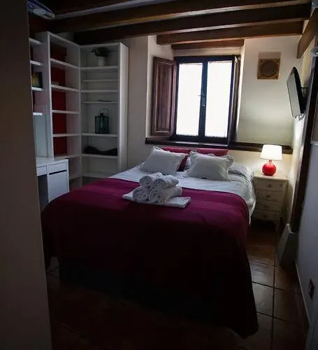 Casa Independiente Con Chimena, Jardín Y Barbacoa