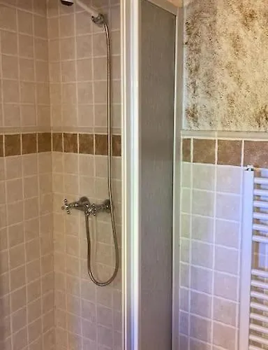 Casa Independiente Con Chimena, Jardín Y Barbacoa